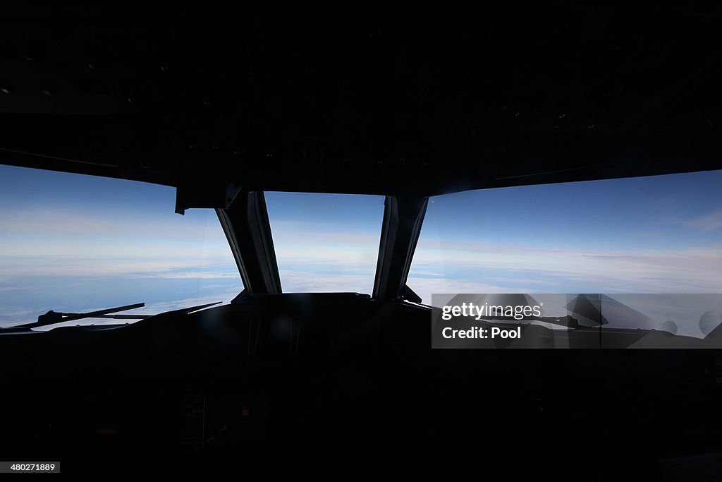 Search Continues For Possible Malaysian Airliner Debris Found In Indian Ocean