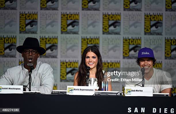 Actor Isaiah Washington, actress Marie Avgeropoulos and actor Bob Morley attend a special video presentation and panel for "The 100" during Comic-Con...