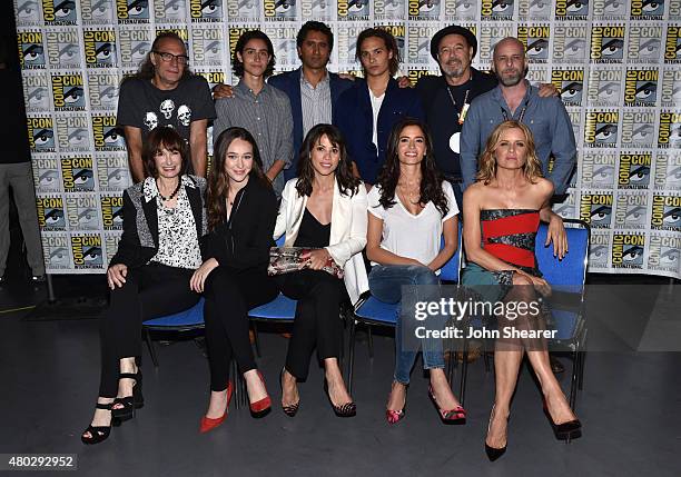 Producer Gale Anne Hurd and actresses Alycia Debnam-Carey, Elizabeth Rodriguez, Mercedes Mason and Kim Dickens, and producer Greg Nicotero, actor...