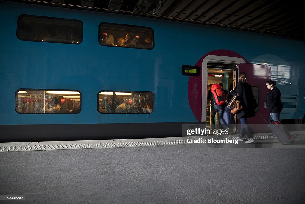 TGV Trains And Rail Operations At Gare de Montpellier-Saint-Roch