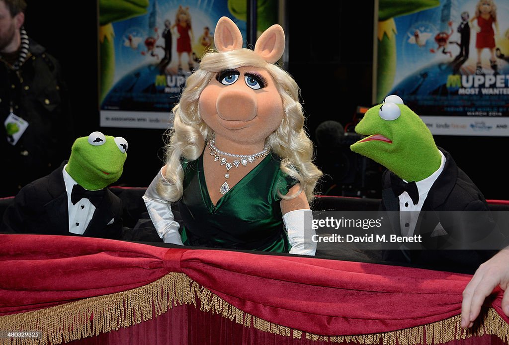 Muppet O2 Vip Kermit the Frog, Miss Piggy and Constantine attend the VIP screening ...