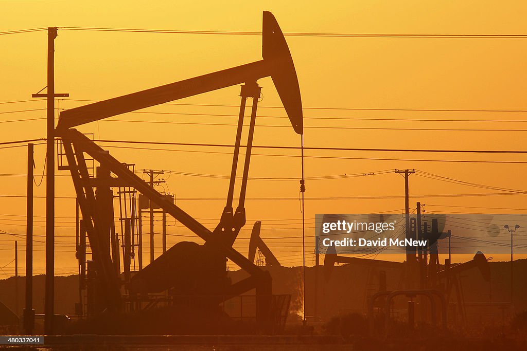 Fracking In California Under Spotlight As Some Local Municipalities Issue Bans