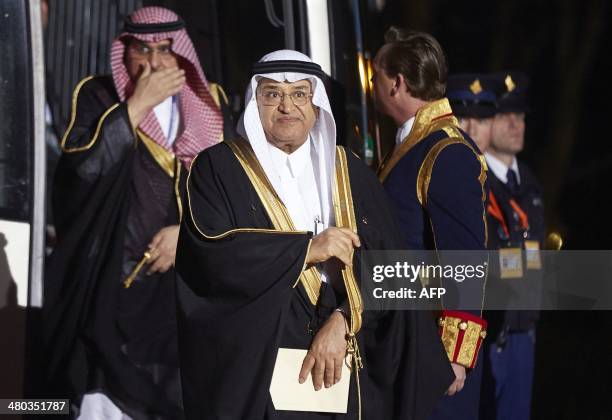 Mahat Hashim 45 Hashim Abdullah Yamani Photos & High Res Pictures - Getty Images