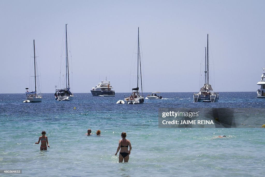 SPAIN-TOURISM-SUMMER-BEACH