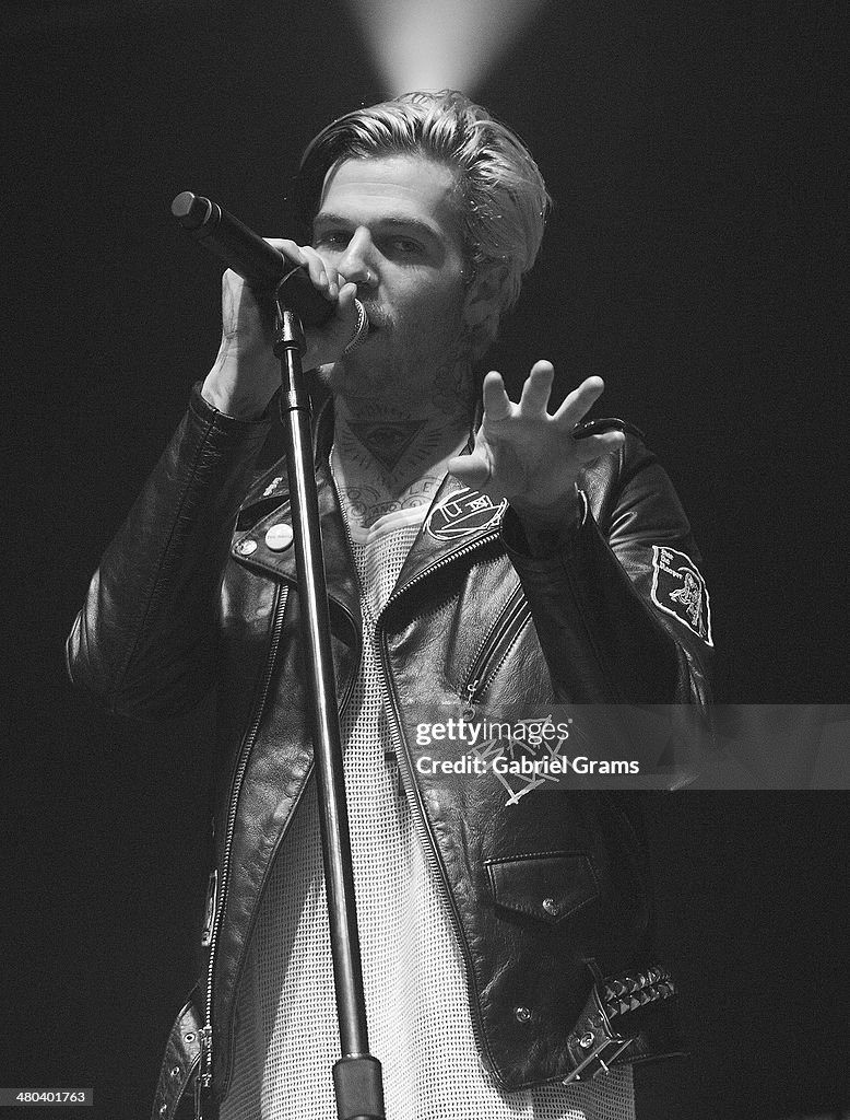 Jesse Rutherford Jesse Rutherford of The Neighbourhood performs at the Aragon Ballroom ...