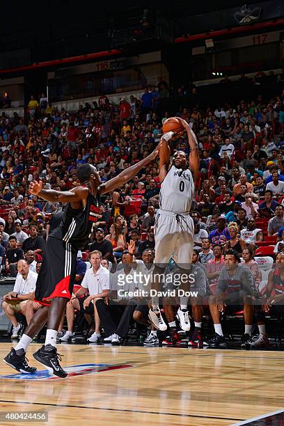 Othyus Jeffers of the Minnesota Timberwolves shoots the ball against the Chicago Bulls during the 2015 NBA Las Vegas Summer League game on July 11,...