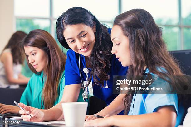 Medical Instructor Teaching Medical Students Photos and Premium High Res Pictures - Getty ...