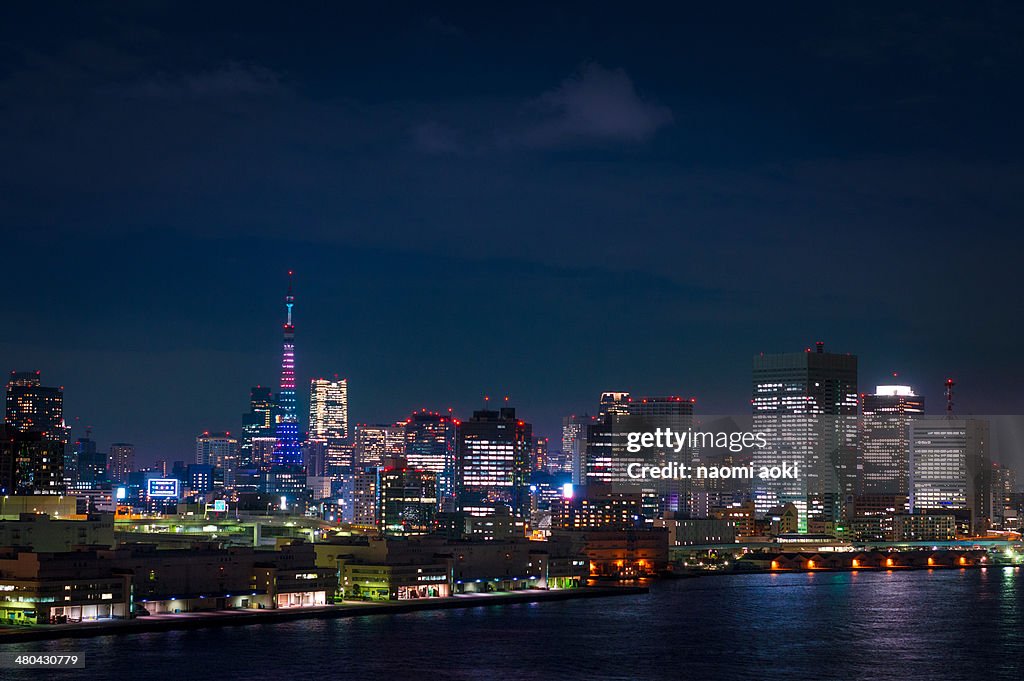 Cityscape from Tokyo bay