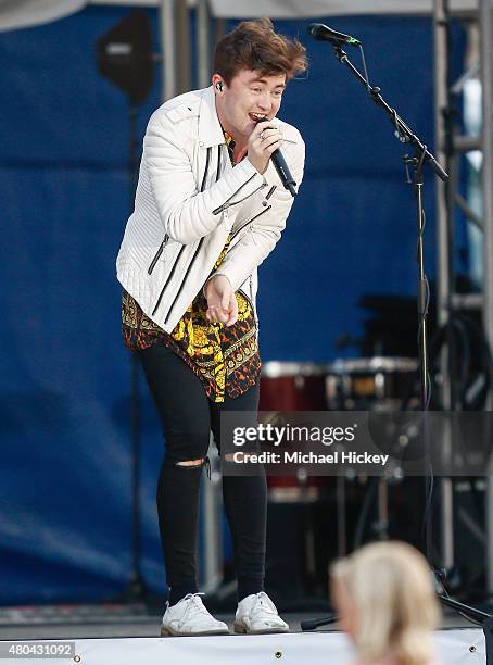 Jake Rixton 2,141 The Rixton Photos & High Res Pictures - Getty Images