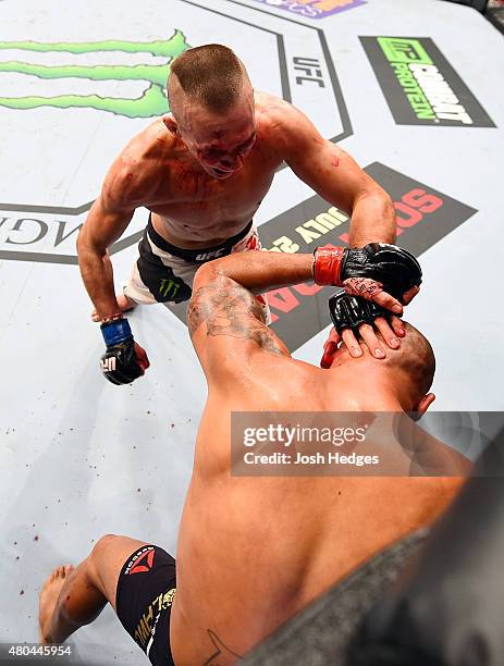 Ufc Rory Rory Macdonald Photos and Premium High Res Pictures - Getty Images