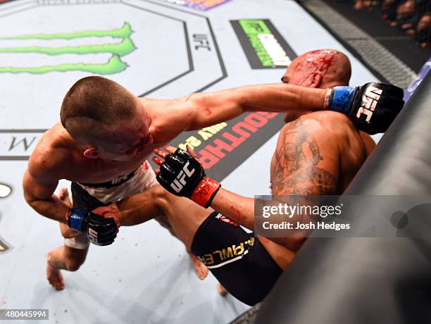 Ufc Rory Break 1,398 Rory Macdonald Photos & High Res Pictures - Getty Images