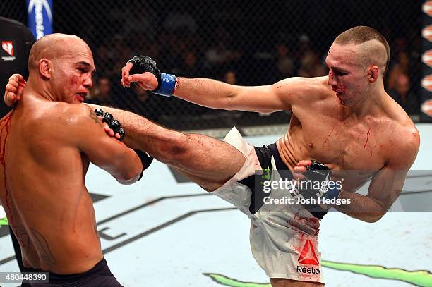 Ufc Rory Break 1,398 Rory Macdonald Photos & High Res Pictures - Getty Images