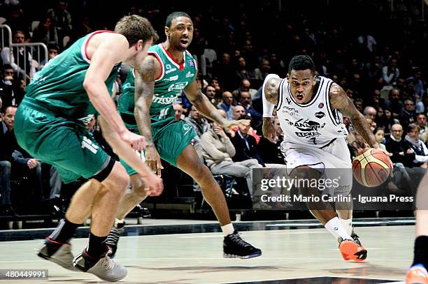 Dwight Hardy of Granarolo competes with Ojars Silins and Troy Bell of Grissin Bon during the LagaBasket match between Granarolo Bologna and Grissin...