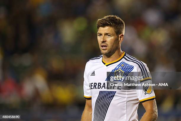 Steven Gerrard of LA Galaxy on his debut during the International Champions Cup match between Club America and LA Galaxy at StubHub Center on July...