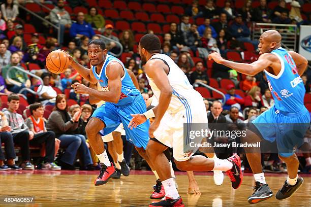 Othyus Jeffers of the Iowa Energy brings the ball down the court against the Tulsa 66ers in an NBA D-League game on March 22, 2014 at the Wells Fargo...