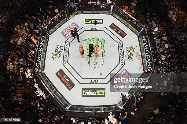 Roddie Rory 242 Lawler Macdonald Photos & High Res Pictures - Getty Images