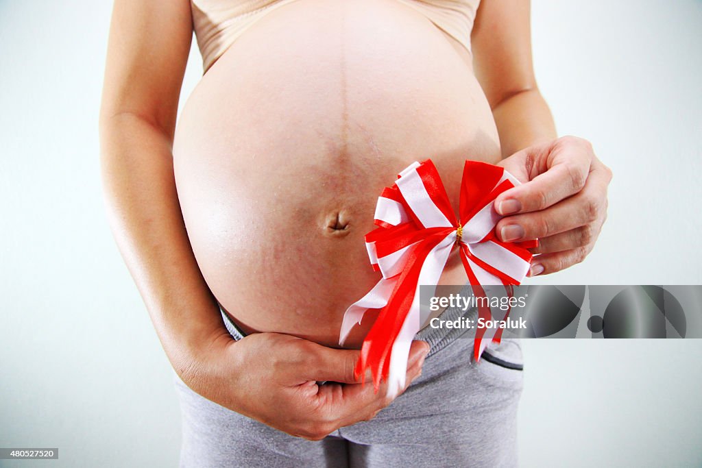 Ventre enceinte pour Noël