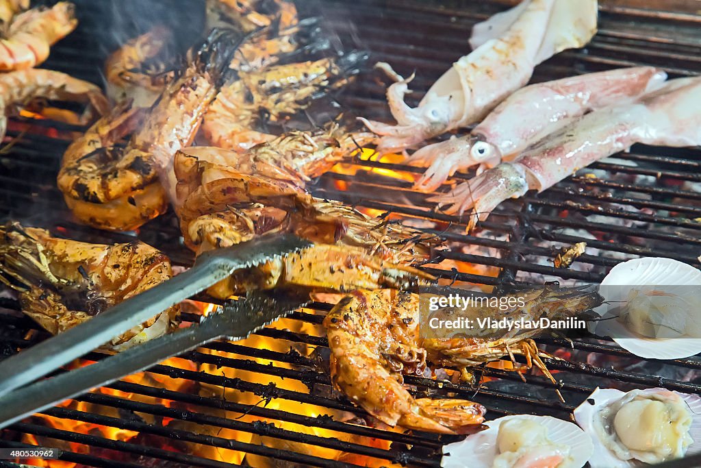 Shrimp grilled seafood Barbecue Grill