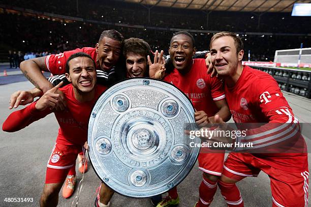 Thiago Alcantara , Jerome Boateng, Javi Martinez , David Alaba and Mario Goetze of Munich celebrates after the Bundesliga match between and Hertha...