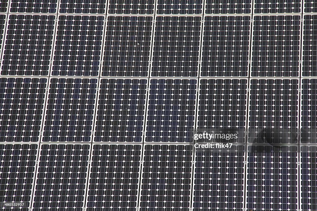 Solar panels allow the production of clean energy