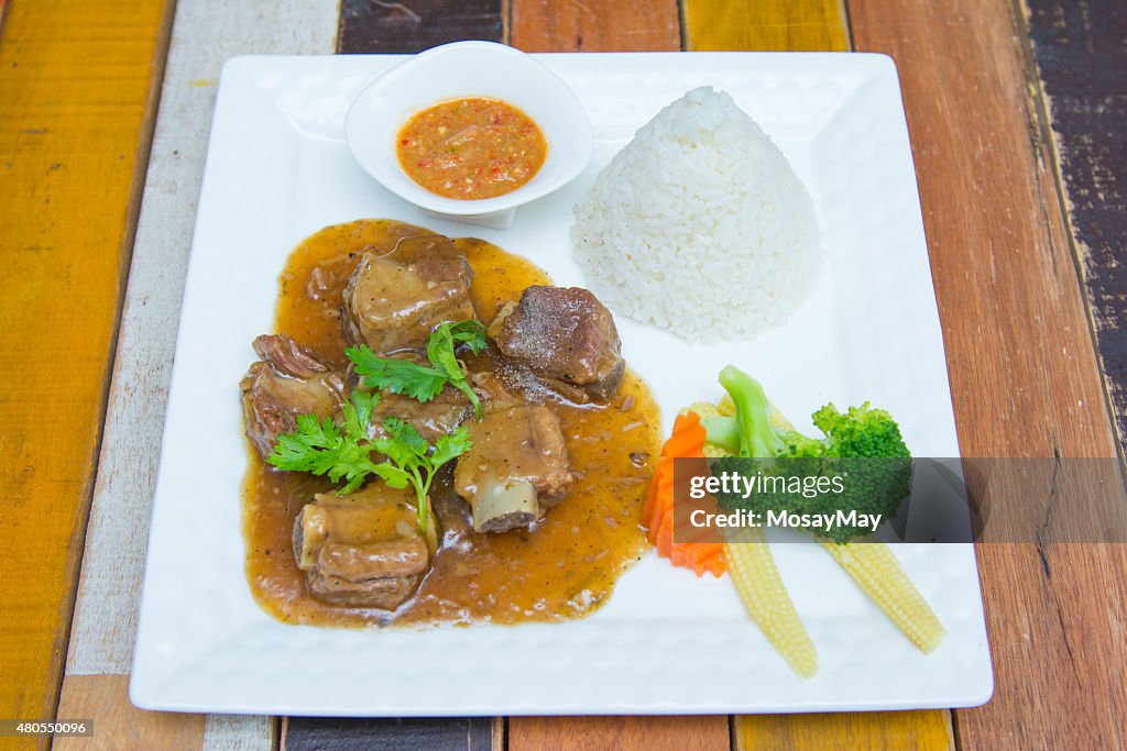 Ribs pork with sweet sauce and rice