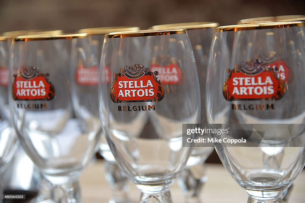 Stella Artois, PerfectDraft And Actor Jake Johnson Celebrate The Home Bar