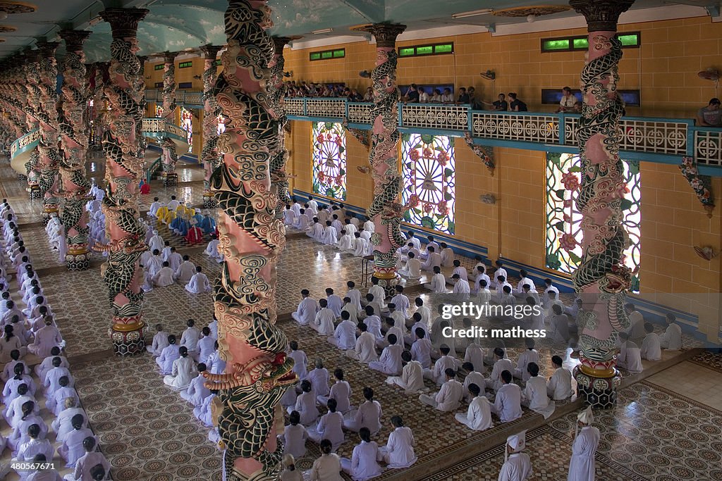 Religious ceremony in Cao Dai Temple