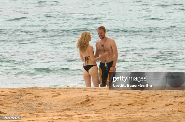 Gwyneth Paltrow and Chris Martin are seen on May 01, 2002 in Kauai, Hawaii.