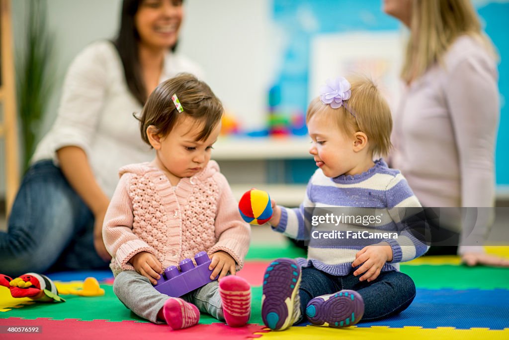 Mütter und ihr Baby Töchter