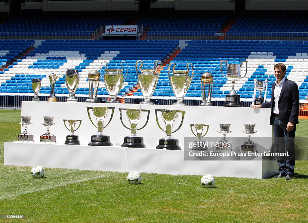 Iker Casillas Leaves Real Madrid - Press Conference