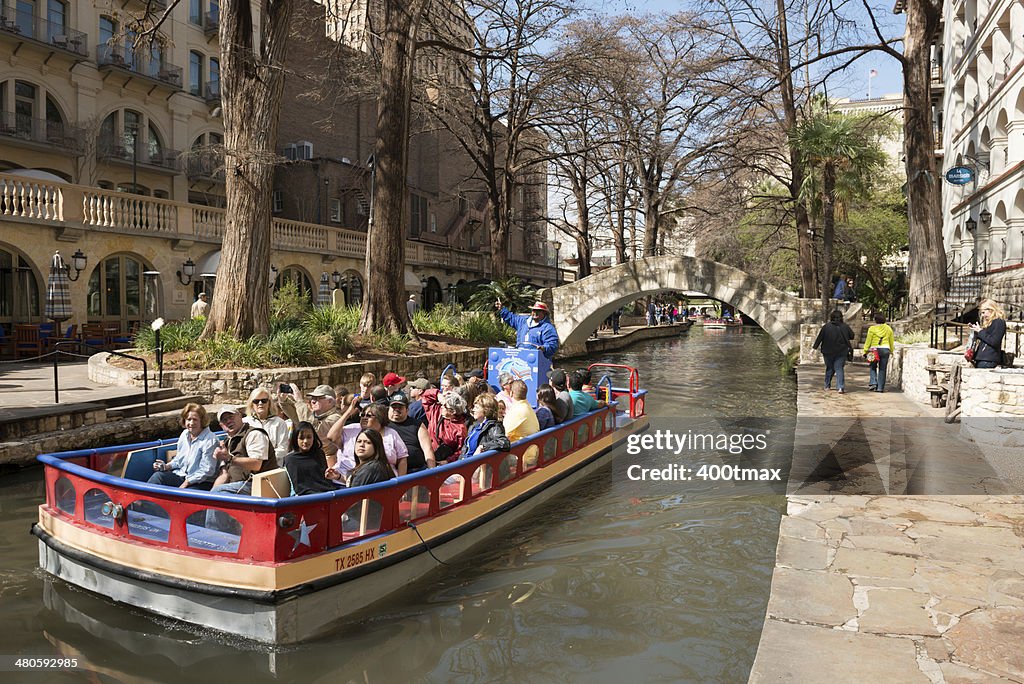 Rio San Antonio Boat Tour