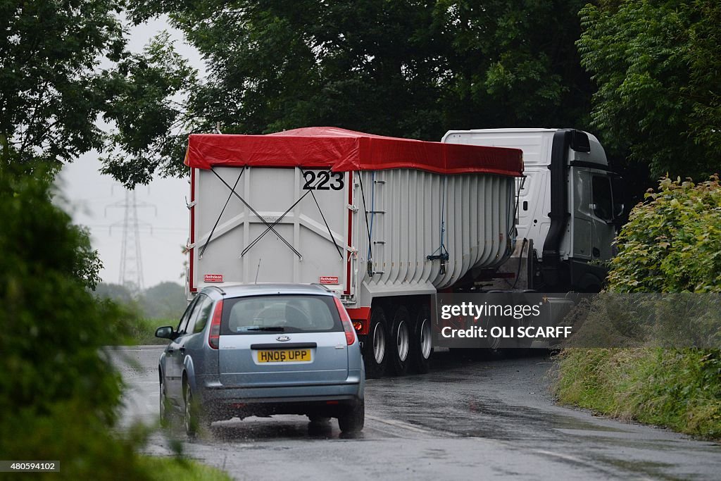 BRITAIN-HEALTH-FARMING-BIRD