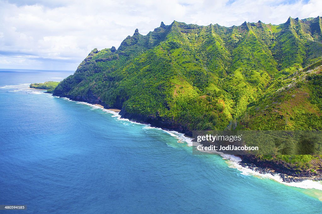 Gebirge die shore in Kauai, Hawaii