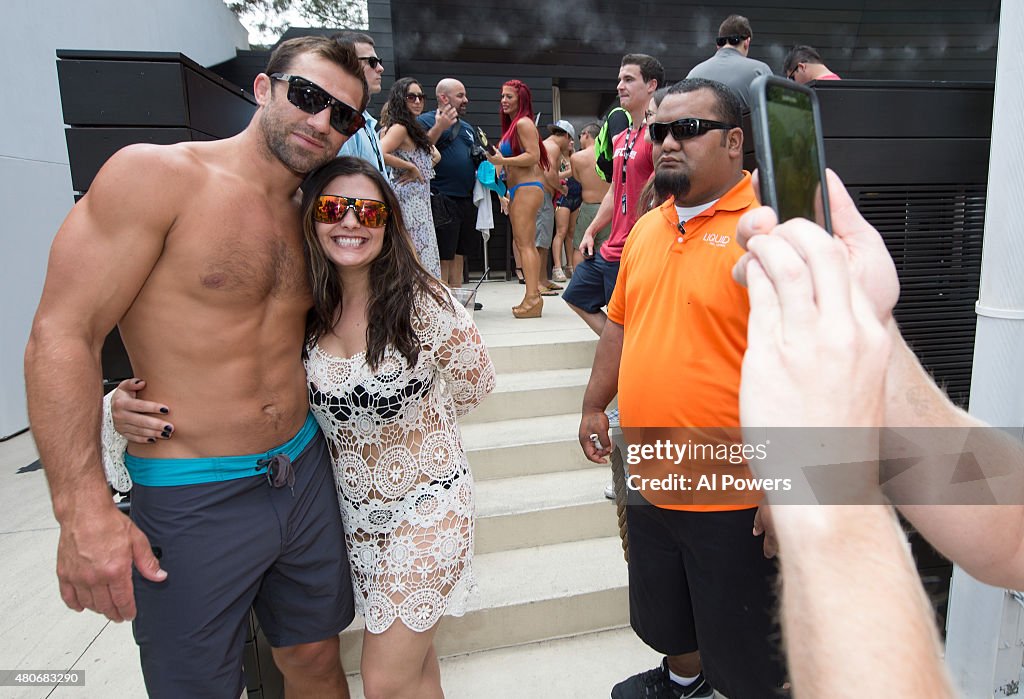 LIQUID Pool Party