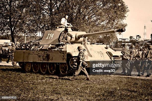 ww ii panther tank and infantry soldiers - german wwii stock pictures, royalty-free photos & images