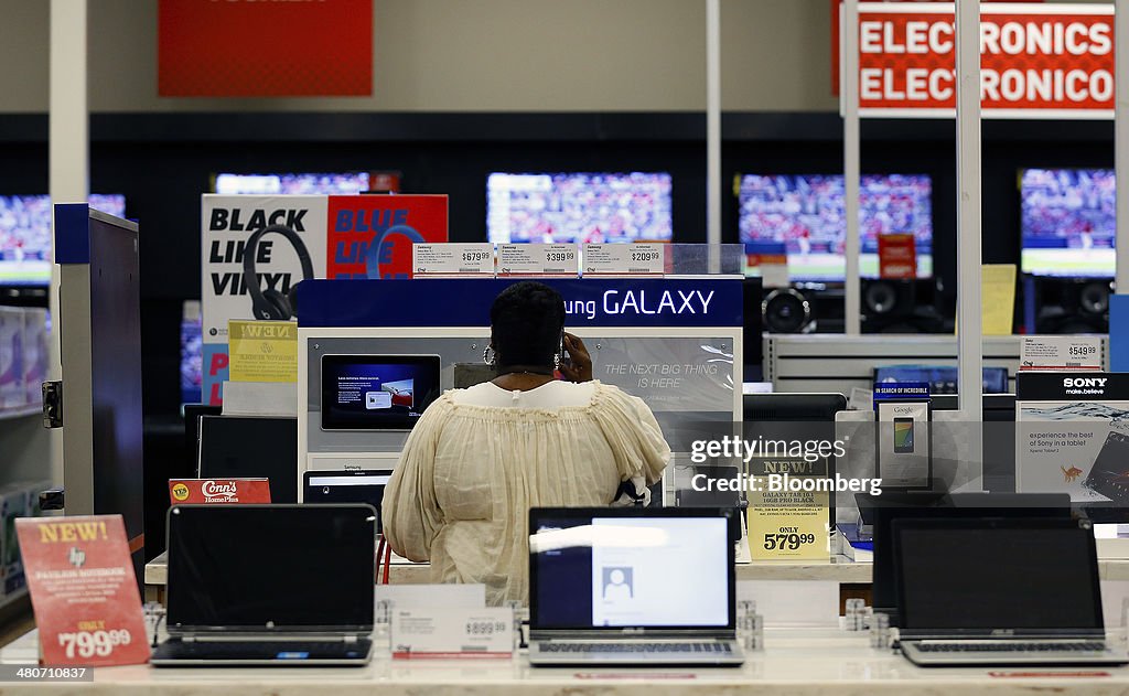 Inside A Conn's Store Ahead Of Earnings Figures