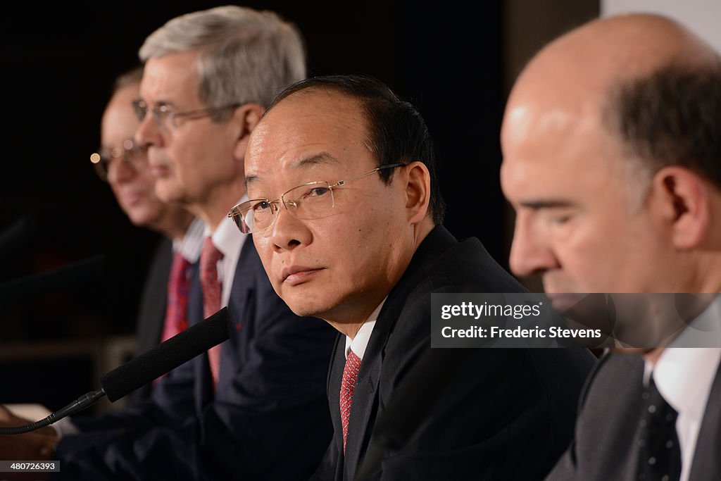 Signing Of A Deal Between PSA And Dongfeng During The Visit Of Chinese President Xi Jinping In Paris