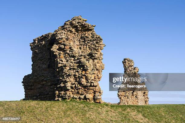 sandal castle ruins in wakefield in west yorkshire - west yorkshire stock pictures, royalty-free photos & images