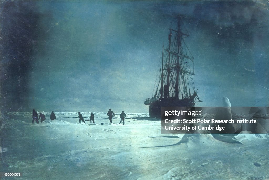 Soccer On The Floe