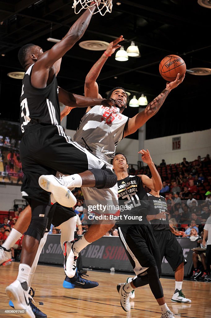 Milwaukee Bucks v Houston Rockets