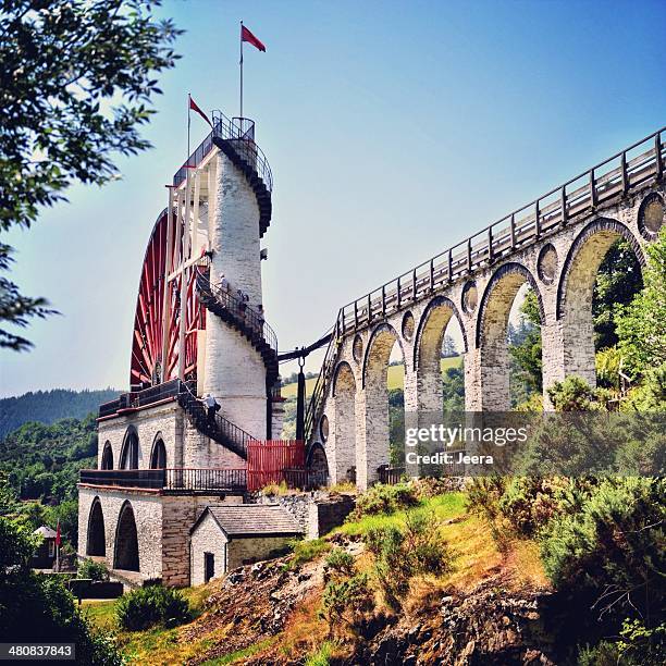 isle of man, laxey, laxey wheel - isle of man stock pictures, royalty-free photos & images