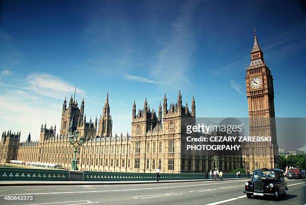 the houses of parliament & big ben - parliament building stock pictures, royalty-free photos & images