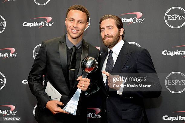 Player Stephen Curry with Actor Jake Gyllenhaal with the award for Best Male Athlete at The 2015 ESPYS at Microsoft Theater on July 15, 2015 in Los...