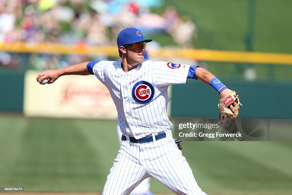 Cleveland Indians v Chicago Cubs