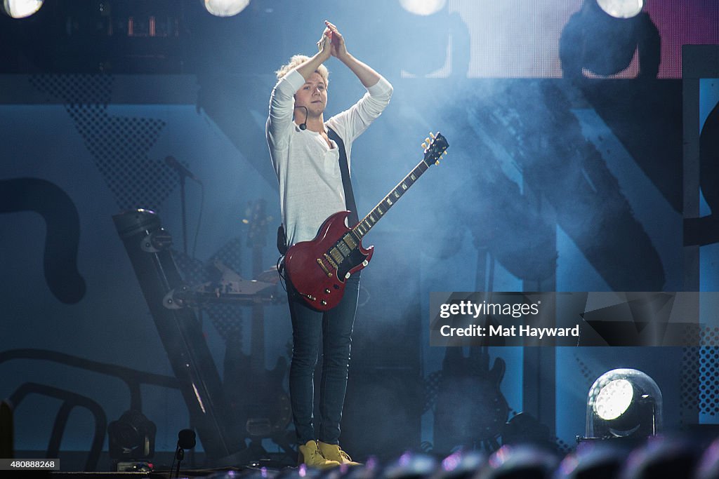 One Direction Performs At CenturyLink Field