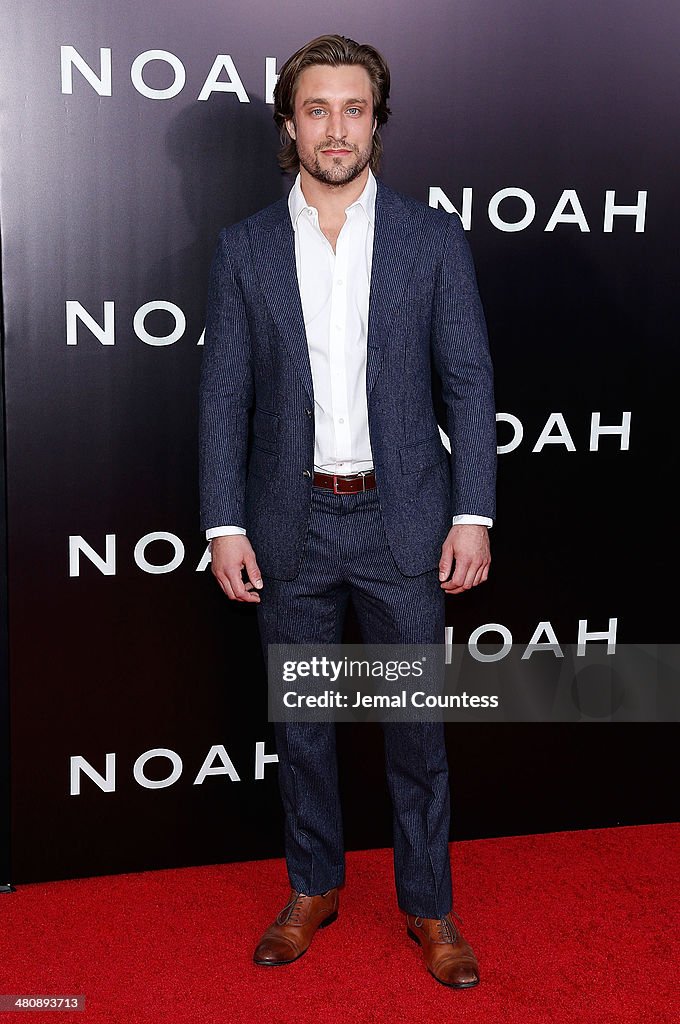 "Noah" New York Premiere - Outside Arrivals