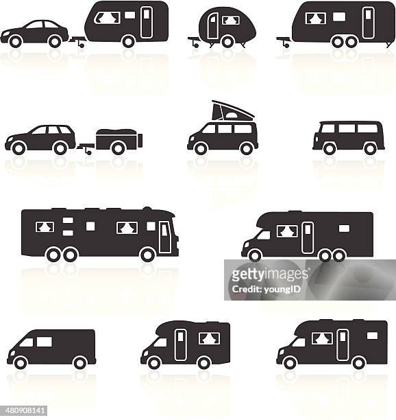 ilustraciones, imágenes clip art, dibujos animados e iconos de stock de camper, caravana, rv & motorhome iconos - trailer