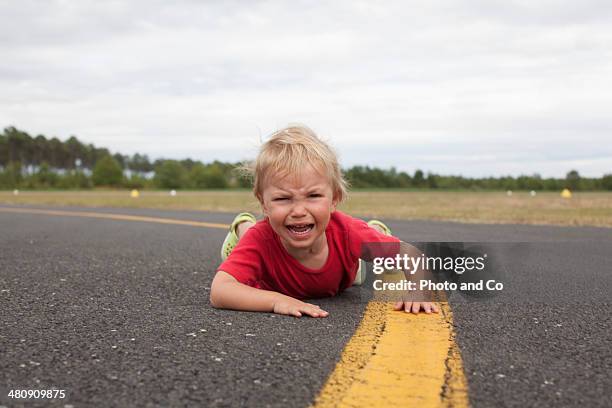 Child Fall Over Boy Falling Over Photos and Premium High Res Pictures - Getty Images