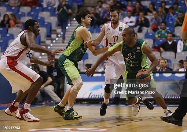 Jayson Granger, 15 of Unicaja Malaga in action during the 2013-2014 Turkish Airlines Euroleague Top 16 Date 12 game between Unicaja Malaga v...