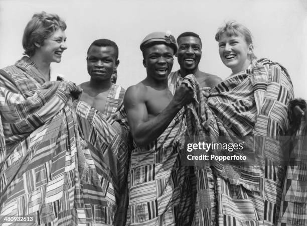 Floyd Patterson Robe 41 Floyd Robertson Stock Photos, High-Res Pictures, and Images - Getty ...